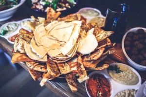 food-lunch-mexican-nachos